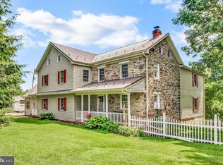 1140 Angus Ln, York, PA 17408