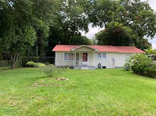 808 N Cleveland Ave, Adel, GA 31620