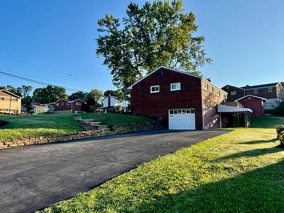 5th image of 5669 Diann Dr