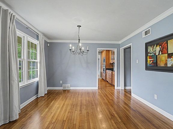 5th image of 5360 Revere Rd