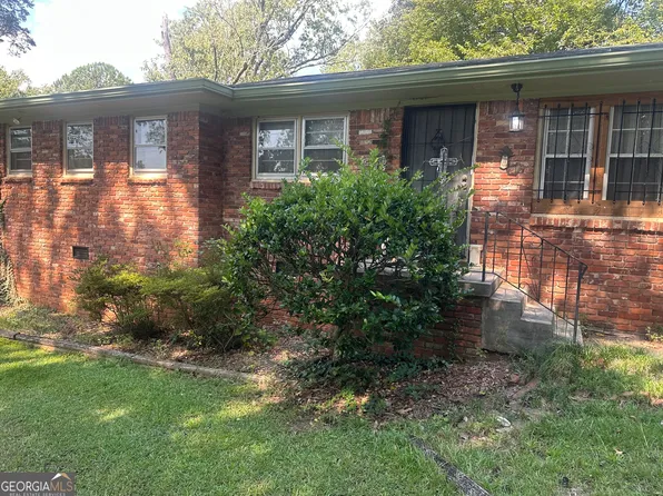 3846 Easterwood Ct, Decatur, GA 30032