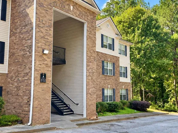 6203 Par Four Way, Lithonia, GA 30038