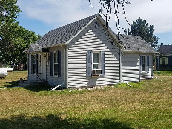 3rd image of 202 N Gragan Ave