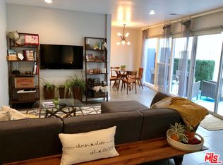 11842 Kiowa Ave, Los Angeles, CA 90049