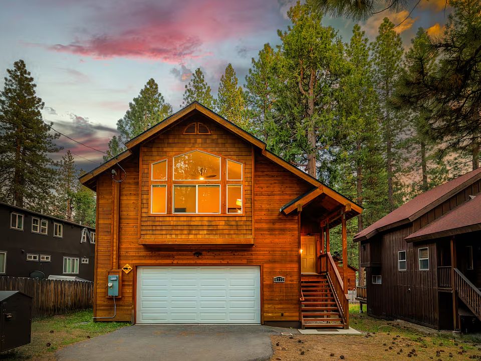 1st image of 8772 Rainbow Ave