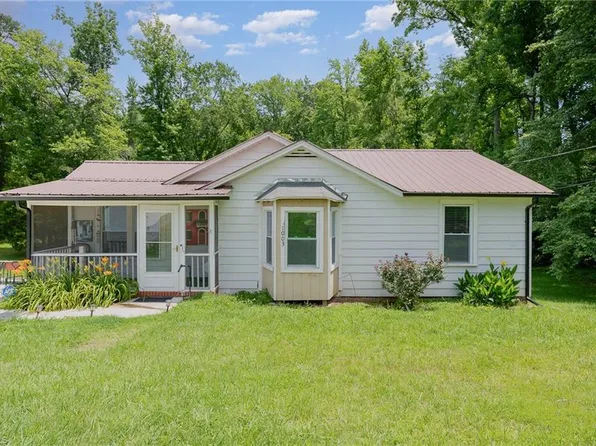 1003 Stemp Everhart Rd, Thomasville, NC 27360