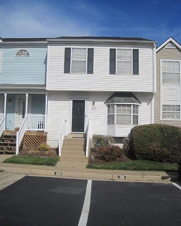 1st image of 110 Hyde Park