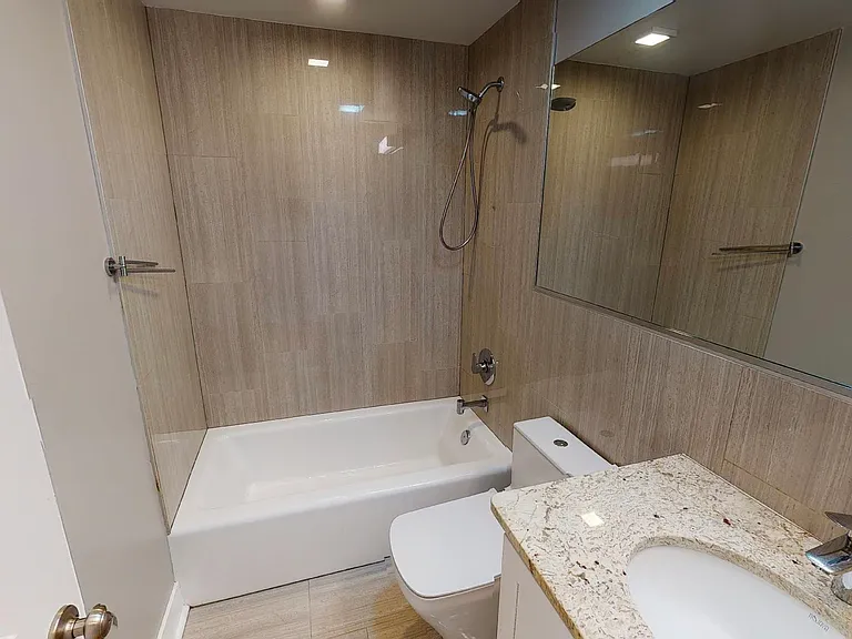 1152 Oates St NE #2 — Photo 2
