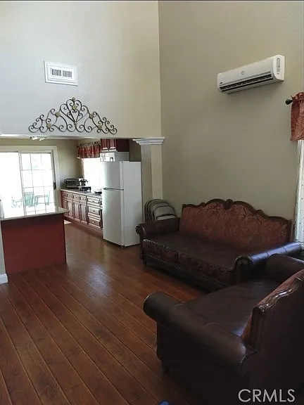 14728 Fieldflower Cir — Photo 3