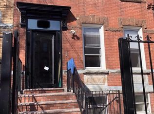 1690 Grove St APT 3, Flushing, NY 11385