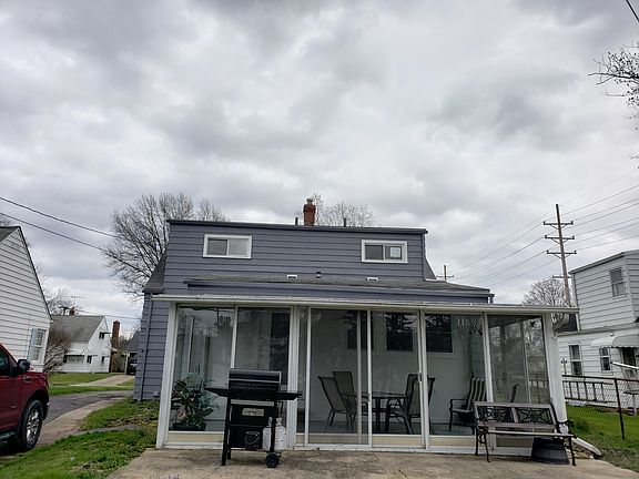 4th image of 2580 24th St