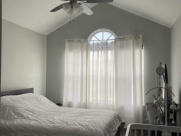 204 N Cathy Ln — Photo 13