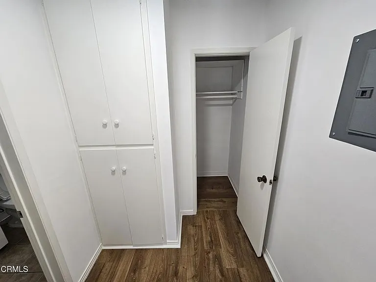 12246 Oxnard St #2 — Photo 11