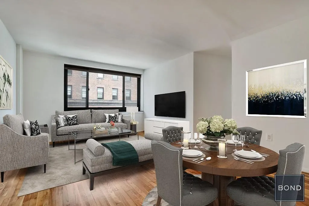 230 East 30th Street — Photo 1