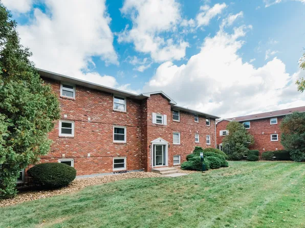 Brookside Apartments