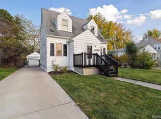3060 Griffith Ave, Berkley, MI 48072