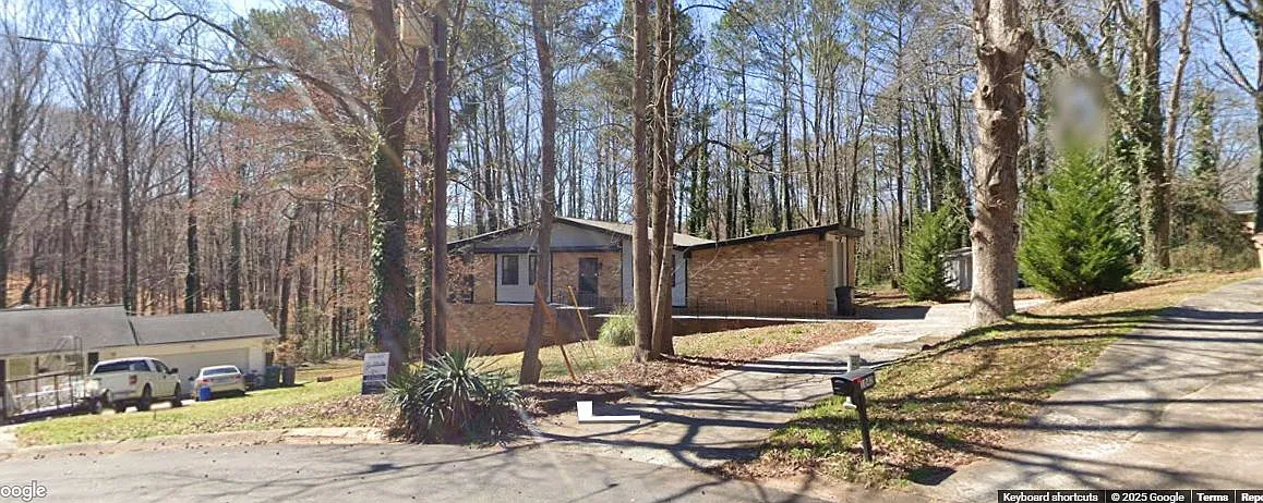 4 bed, 1433 sqft, $2,500 — Photo 1
