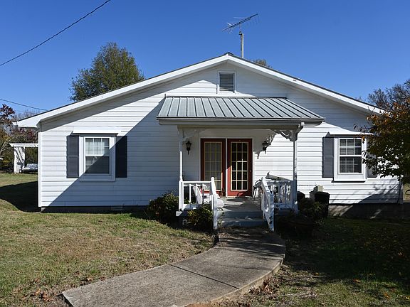 2nd image of 489 Doyle Rd