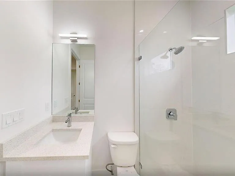 6050 Stratton Rd — Photo 24