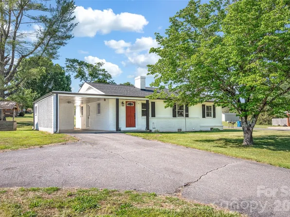 3033 E State Highway 10, Conover, NC 28613