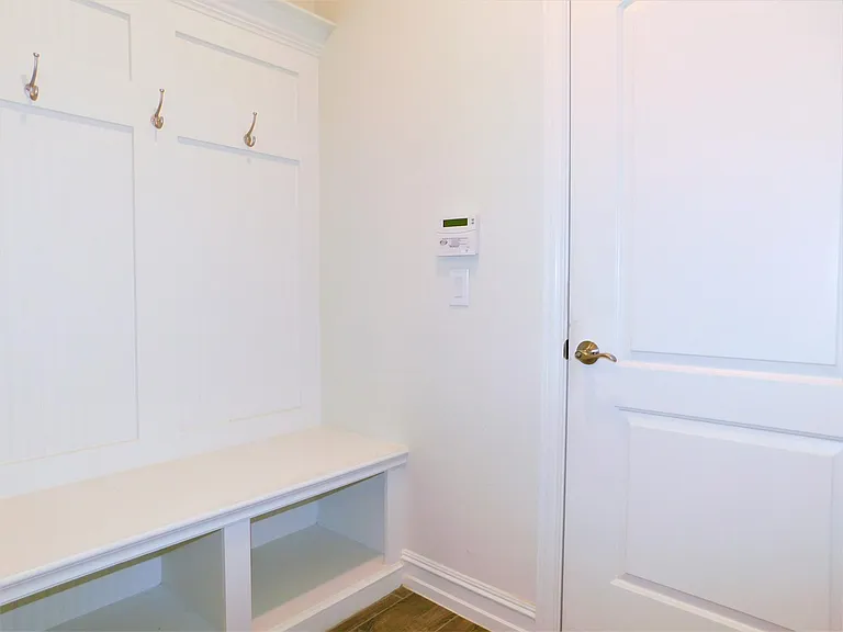 1321 Millican Ln — Photo 16