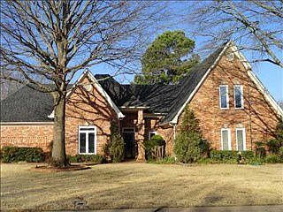 1st image of 2821 Levee Oaks E