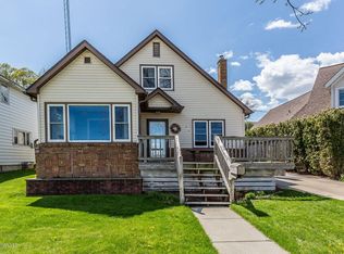 814 S Lakeshore Dr, Lake City, MN 55041