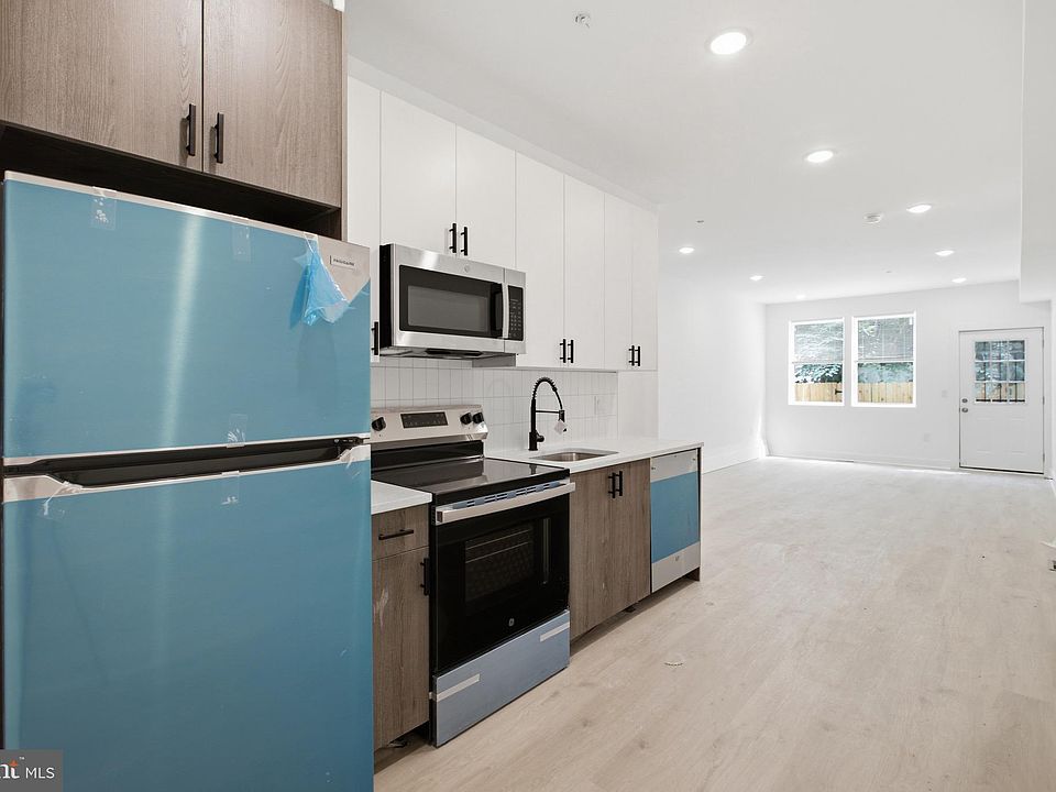 1st image of 3974 Reno St #1