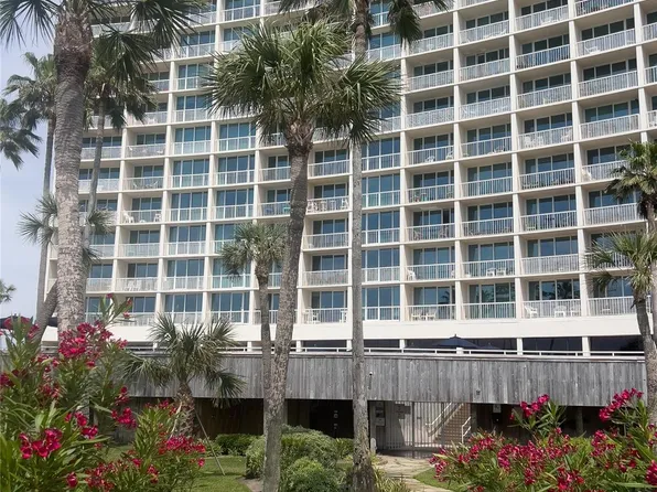 1401 E Beach Dr Unit 215, Galveston, TX 77550