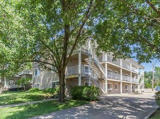 120 E Davenport St #12, Iowa City, IA 52245