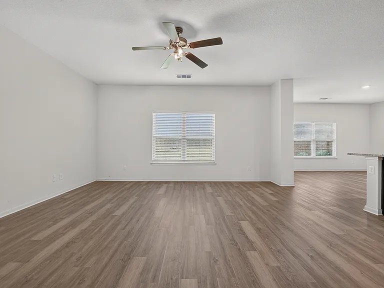 169 Allington Cir — Photo 13