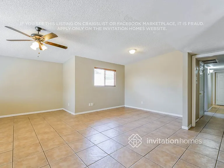 705 N Pine St — Photo 3