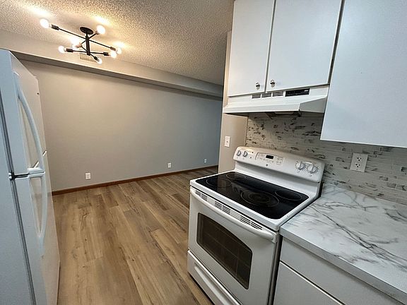 5th image of 4615 Prescott Ave APT 1523