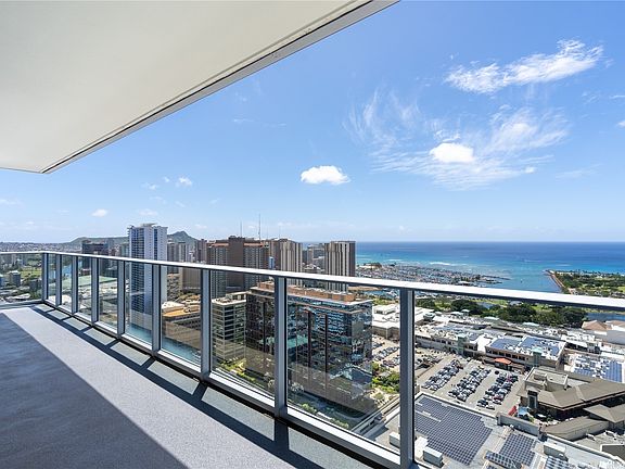 2nd image of 629 Keeaumoku St #3801