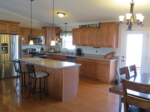 4th image of 2807 Weatherbrooke Dr.