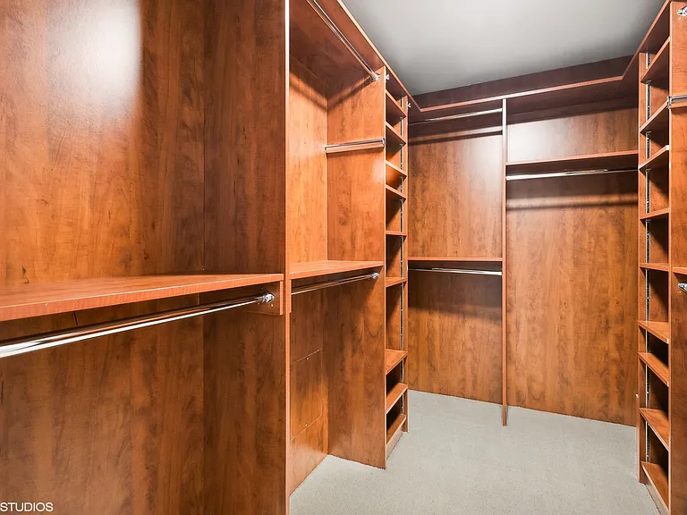 180 E Pearson St #5906 — Photo 15