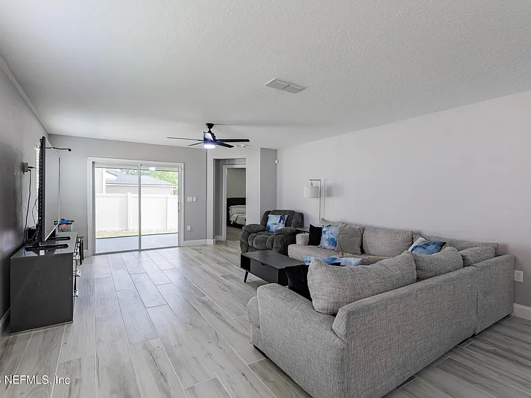 7705 Peace Ln — Photo 12