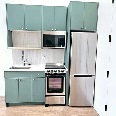 Rented by Skynest  | media 18