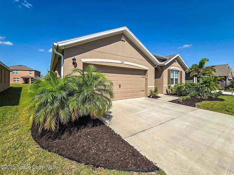 287 Guinevere Dr SW — Photo 26