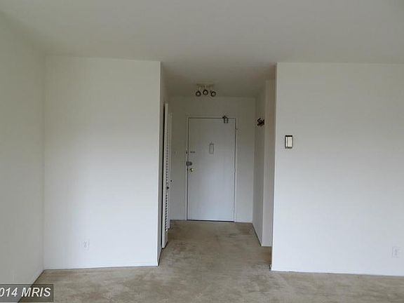 3rd image of 9039 Sligo Creek Pkwy APT 814