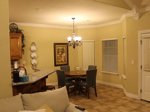 4th image of 301 W Hayden Blvd