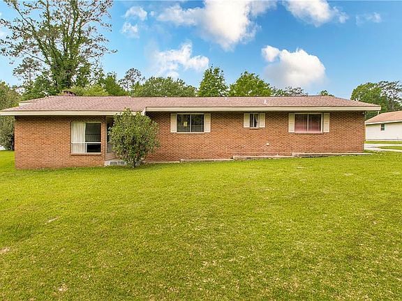 2nd image of 1638 Louis Ln