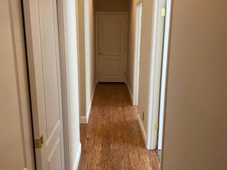 490 Briarwood Dr — Photo 33