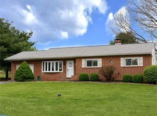 4 Camiel Ln, Phoenixville, PA 19460