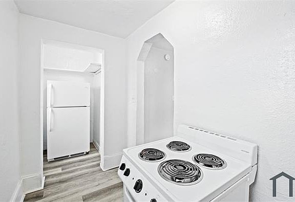 2nd image of 2255 SW 7th St APT 2