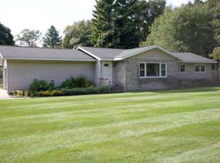 7735 Easy St, Whitehall, MI 49461