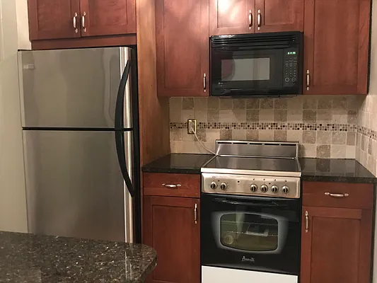 Rented by Luxor Homes & Investment Realty | media 6