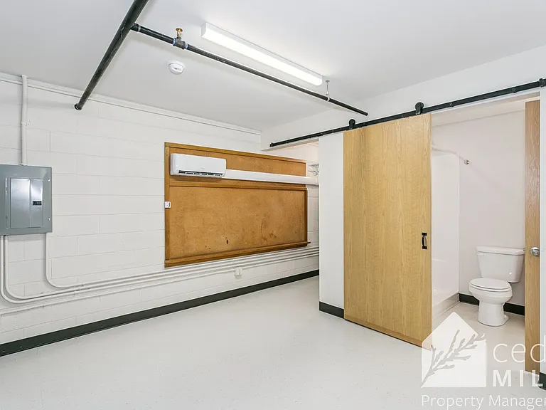 Black Bear Elementary — Photo 10