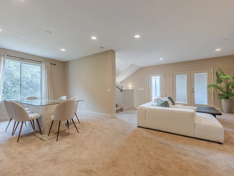 2073 Pasadena Glen Rd — Photo 20