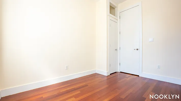 Rented by Nooklyn NYC LLC | media 4
